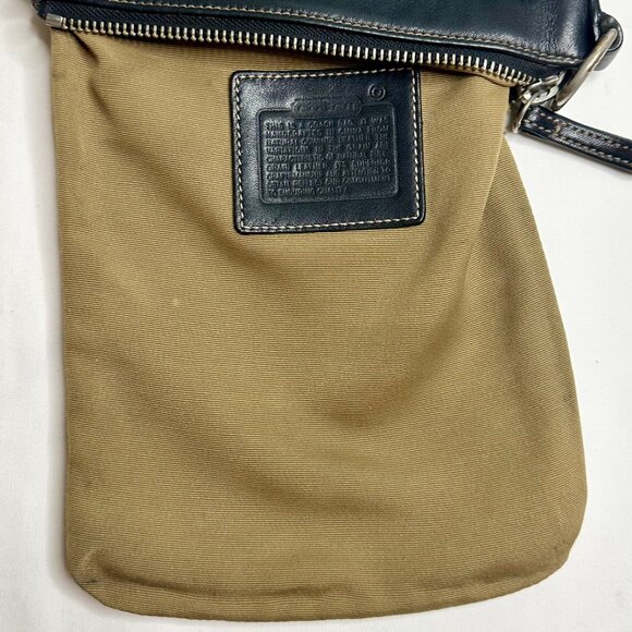 Coach Vintage Hamptons Black Leather Swingpack Silver Hardware White Stitching - Picture 10 of 12